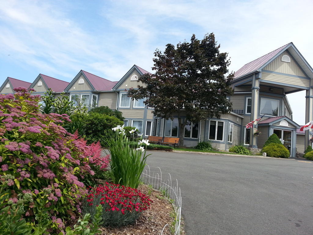 Granite Town Hotel Saint George Exteriör bild