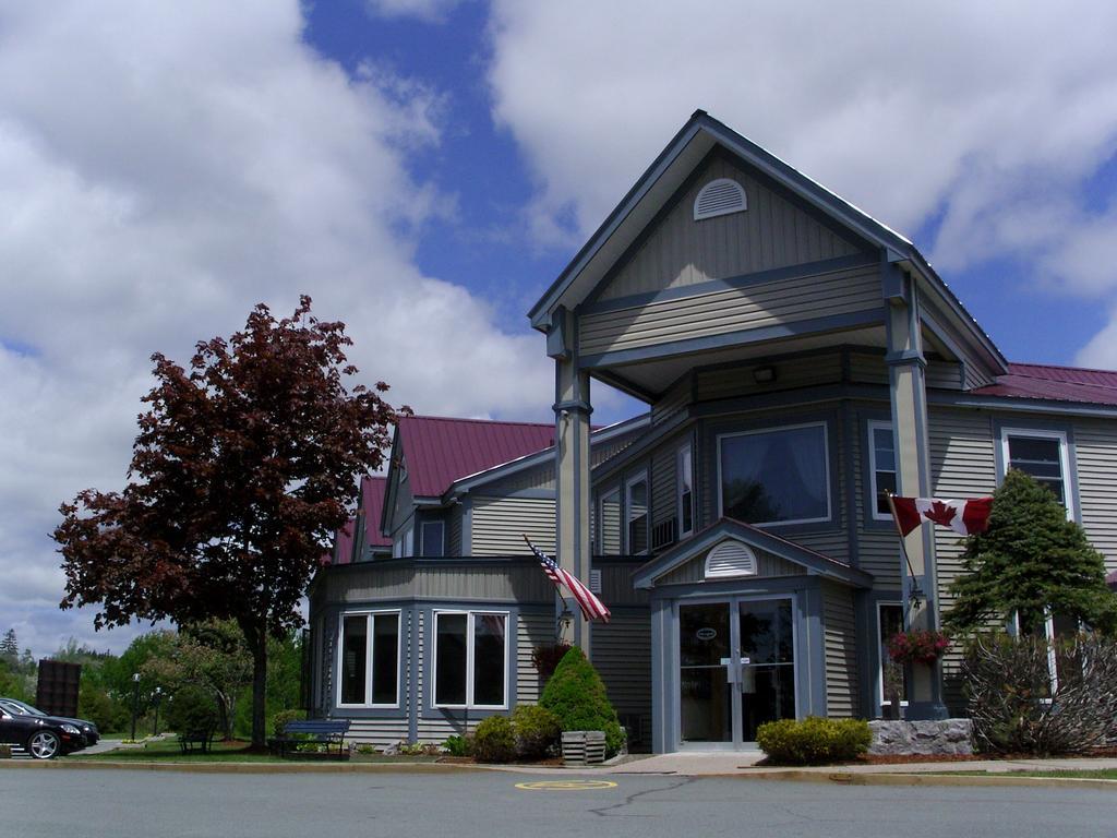 Granite Town Hotel Saint George Exteriör bild